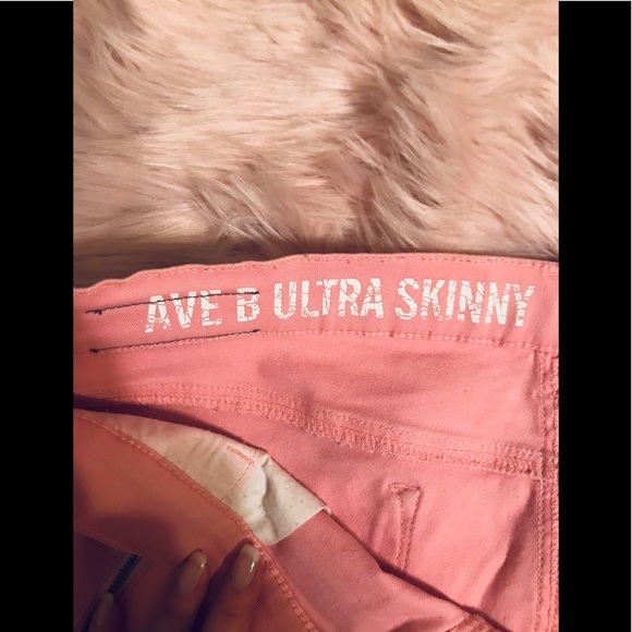 Donna Karan Ave B Ultra Skinny Jeans PinK - Picture 6 of 8
